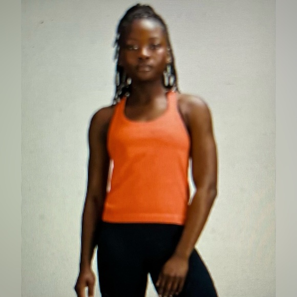 Lululemon Swiftly Tech Racerback Tank Top 2.0 Race Length - Picture 3 of 3